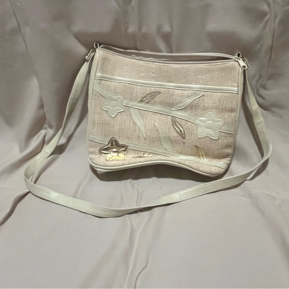 Floral Embroidered Crossbody Bag